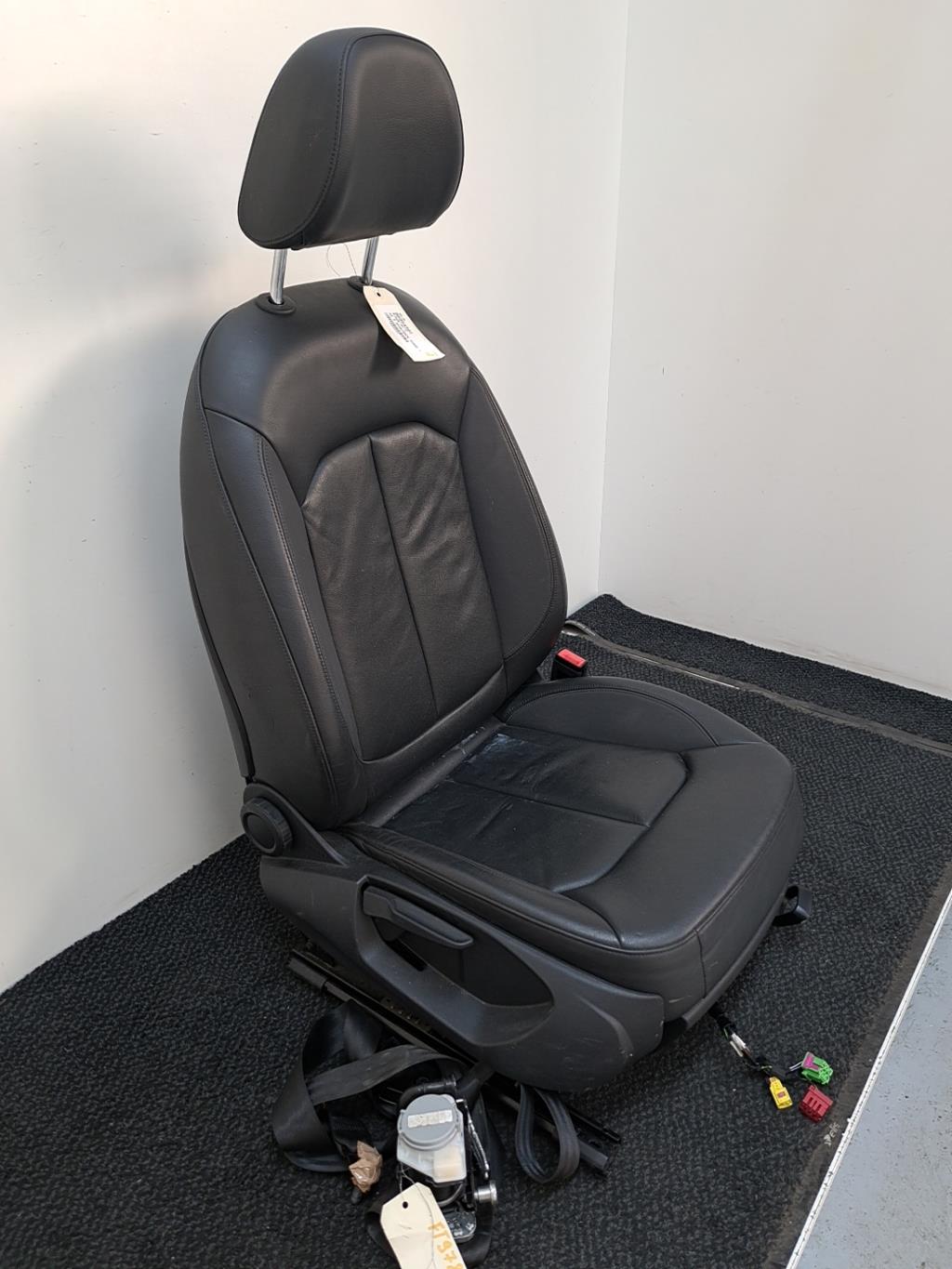 Siege avant droit AUDI A3 3 SPORTBACK PHASE 1 Diesel - 1