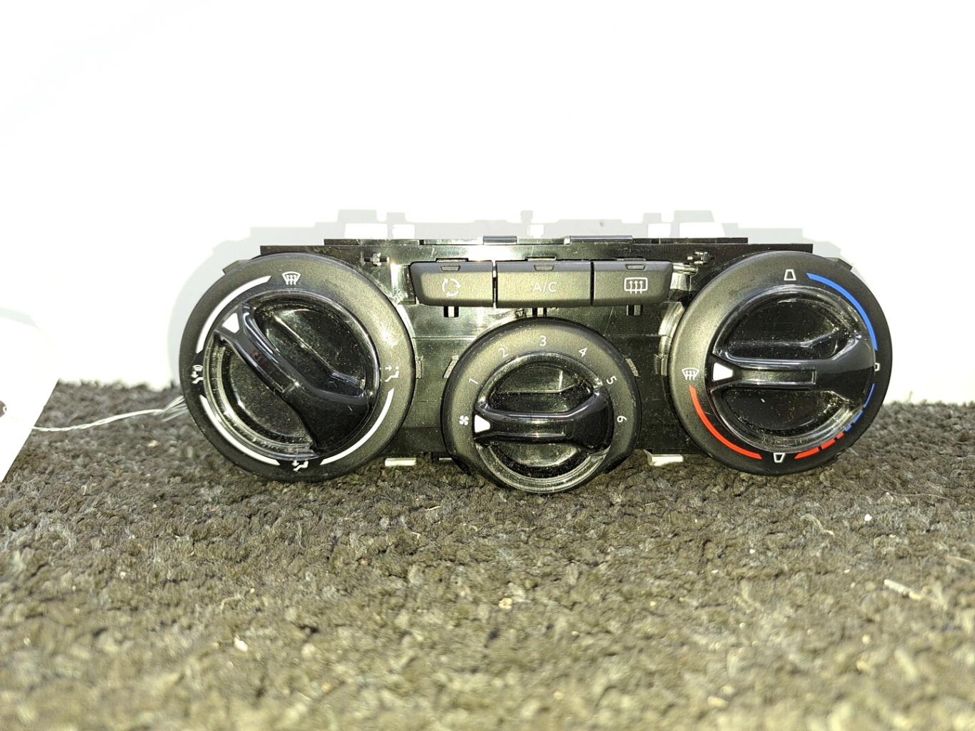 Commande chauffage PEUGEOT 208 1 PHASE 2 Diesel - 1