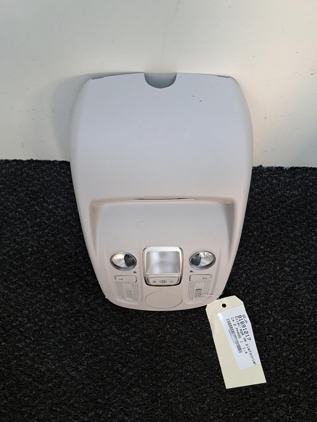 Eclairage de plafonnier CITROEN C4 2 PHASE 1 Essence - 1