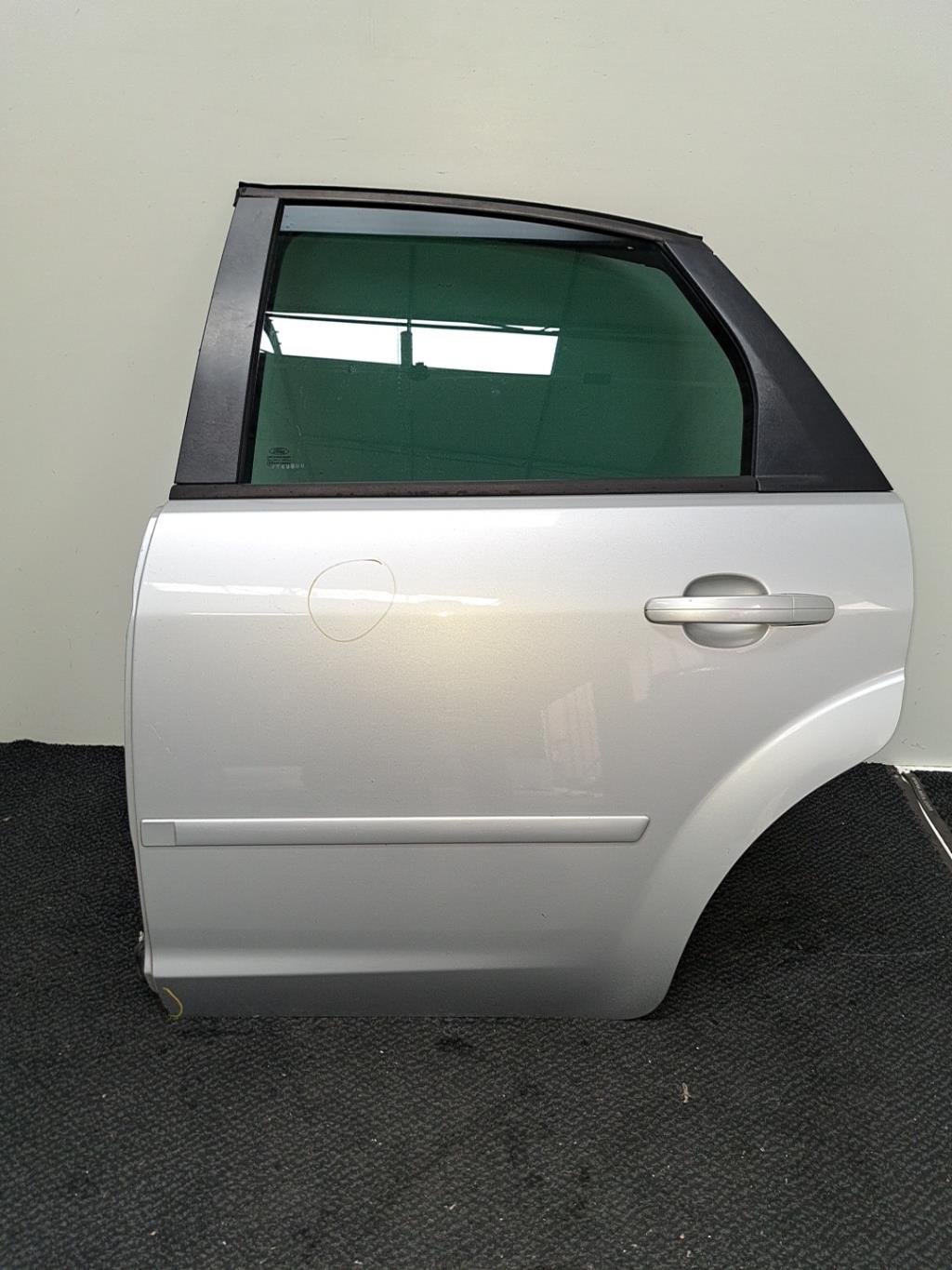 Porte arriere gauche FORD FOCUS 2 PHASE 1 Diesel - 1