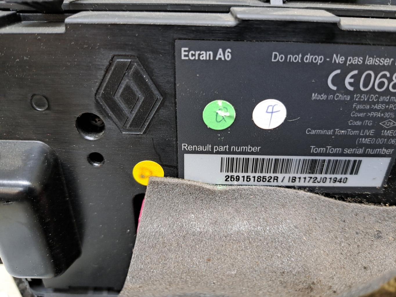 Ecran GPS RENAULT CLIO 3 PHASE 2 Diesel - 1