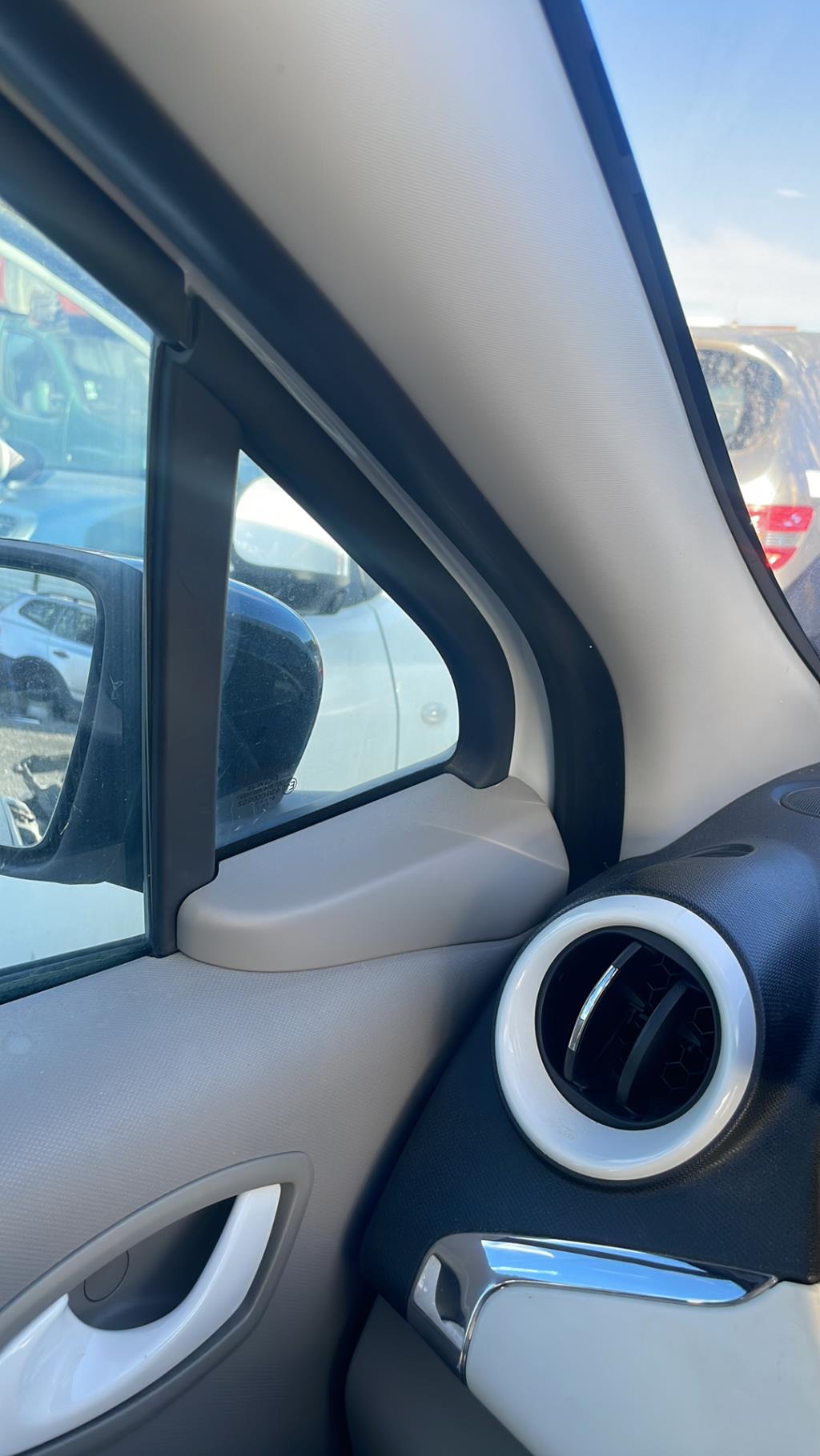 Vetro laterale fisso anteriore sinistro RENAULT ZOE 1 Electricidad - 1