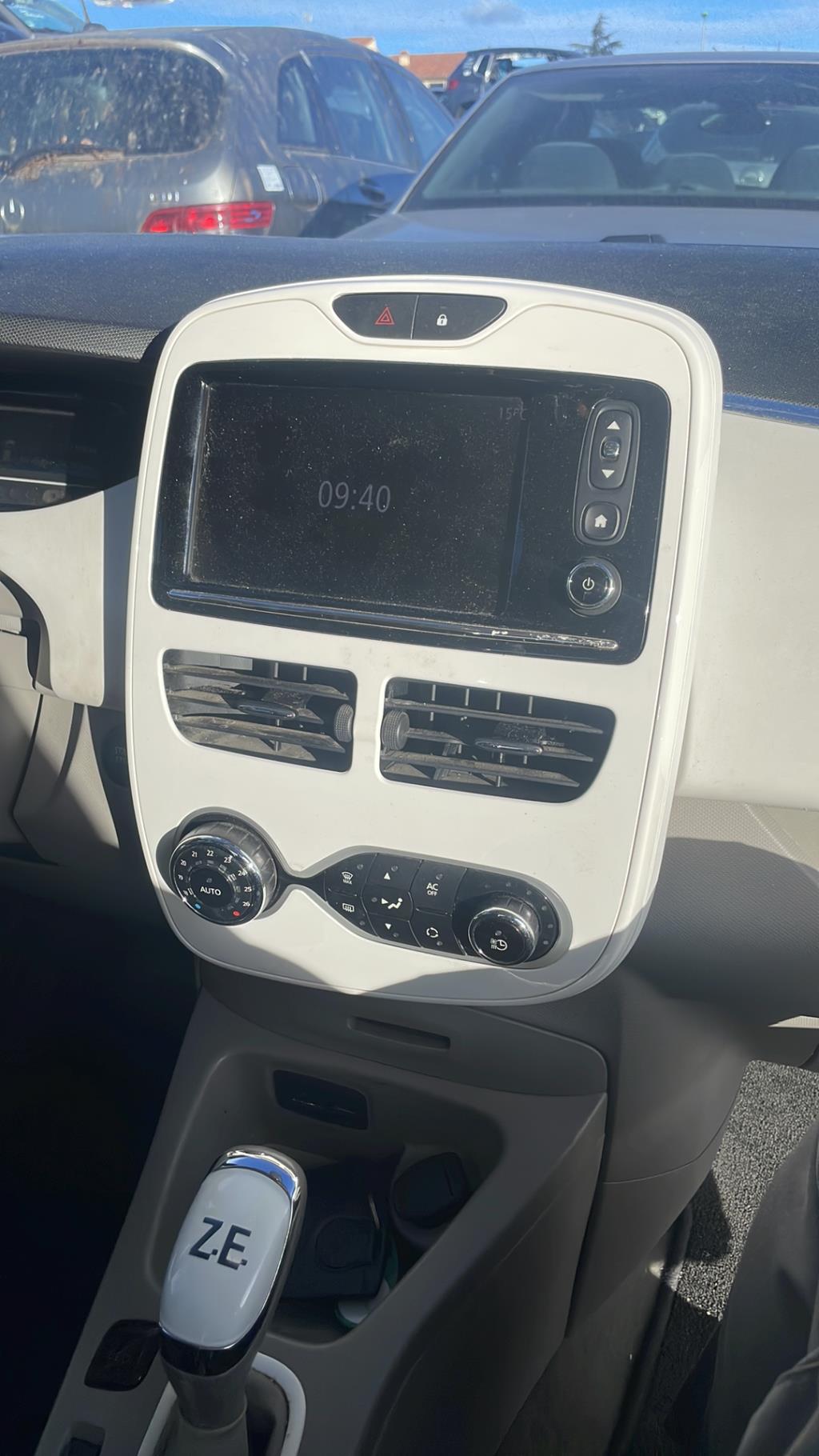 Facade autoradio RENAULT ZOE 1 Electricité - 1