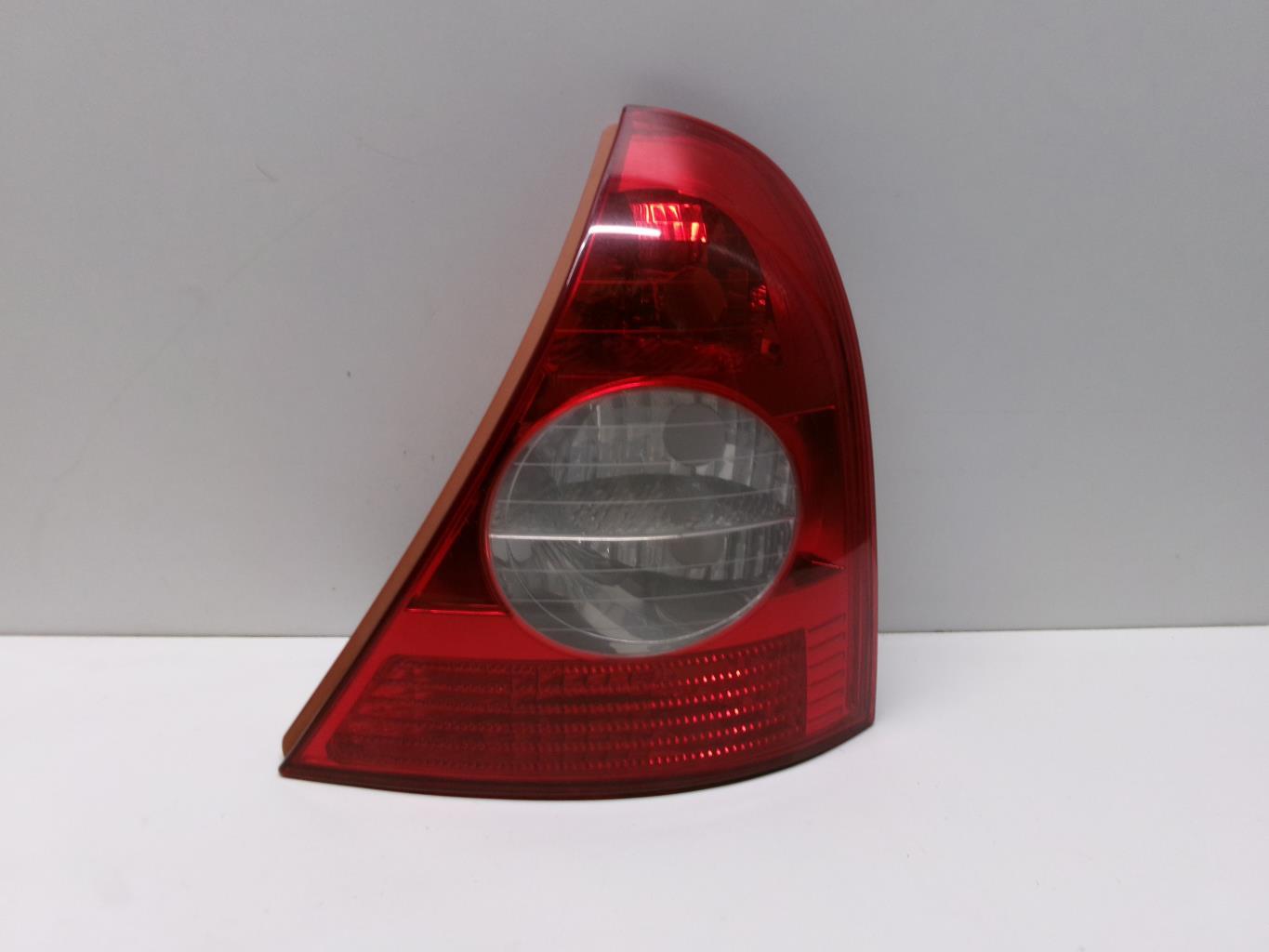 Fanale posteriore principale destro (luci) RENAULT CLIO 2 PHASE 1  - 1