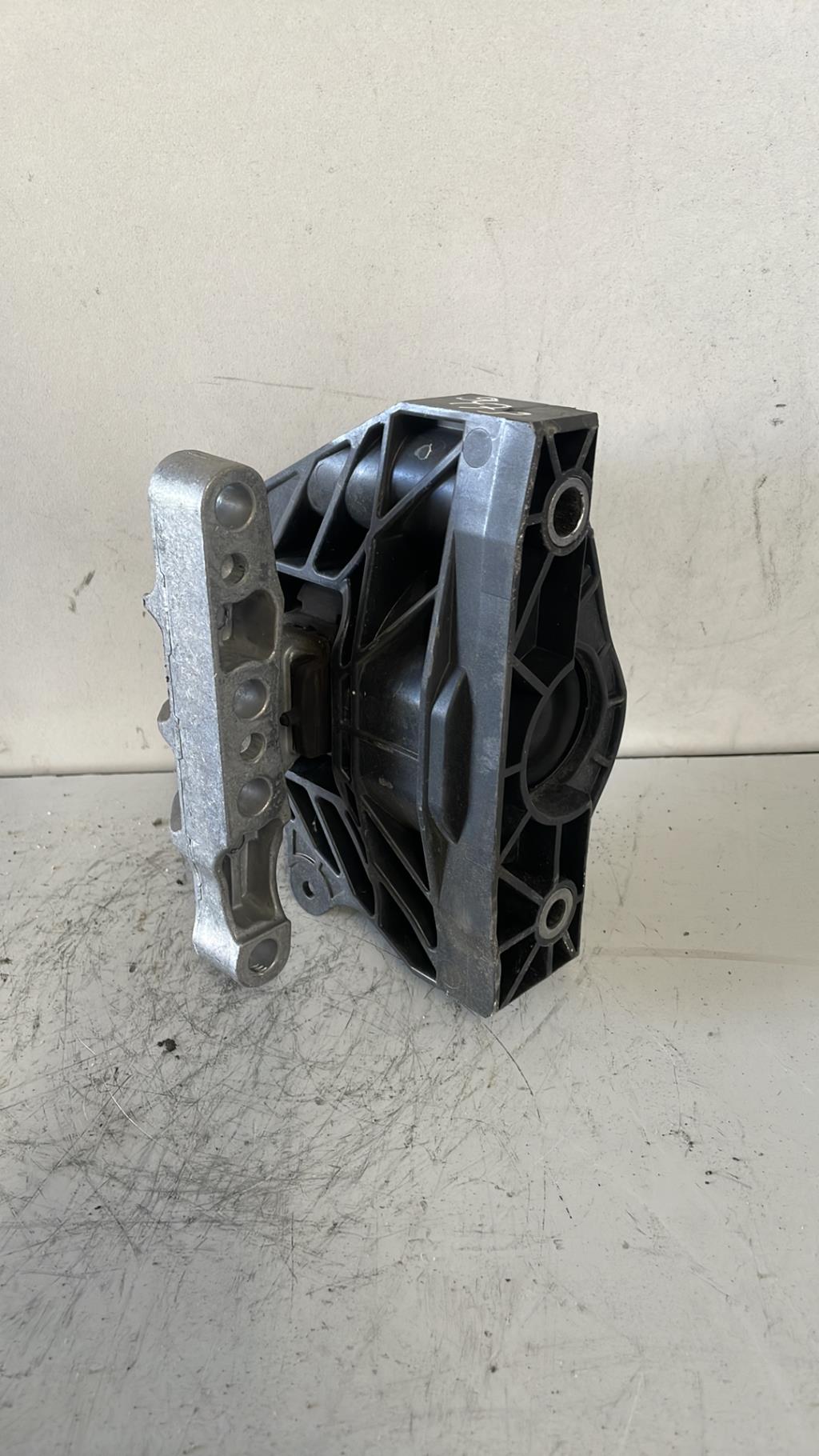 Supporto motore destro PEUGEOT 208 2 Diésel - 1