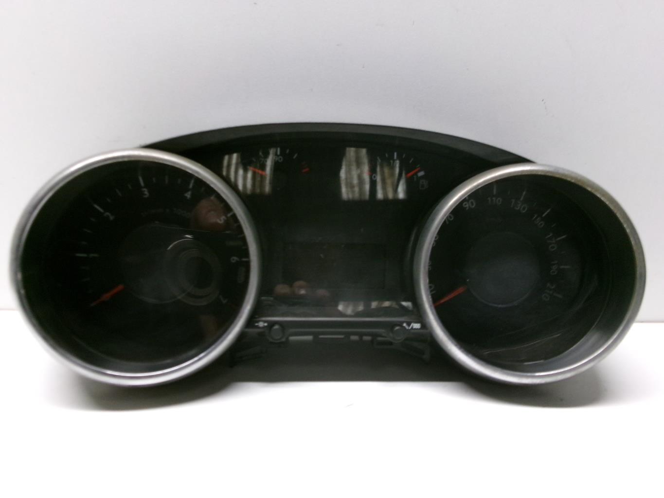Compteur PEUGEOT 5008 2 PHASE 1  - 1