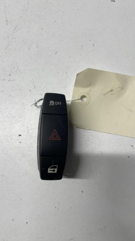 Interruttore luci emergenza BMW SERIE 1 E87 PHASE 2  - 1