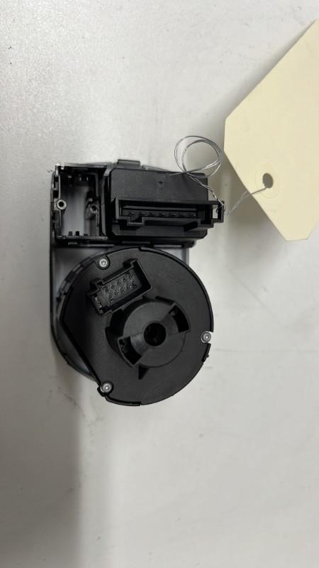 Commande de phare AUDI A3 2 PHASE 1 Diesel - 1