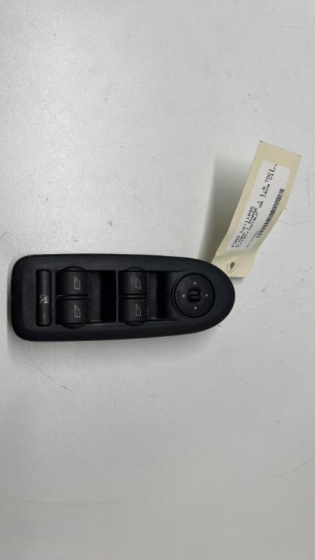 Interruttore lavacristalli anteriore sinistro FORD C-MAX 1 PHASE 1 Diésel - 1