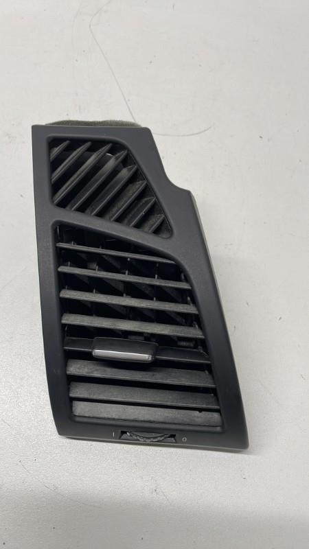 Bocchetta aerazione cruscotto anteriore destra BMW SERIE 1 E87 PHASE 2  - 1