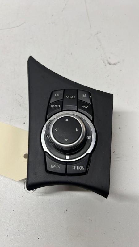 Commande autoradio BMW SERIE 1 E87 PHASE 2  - 1