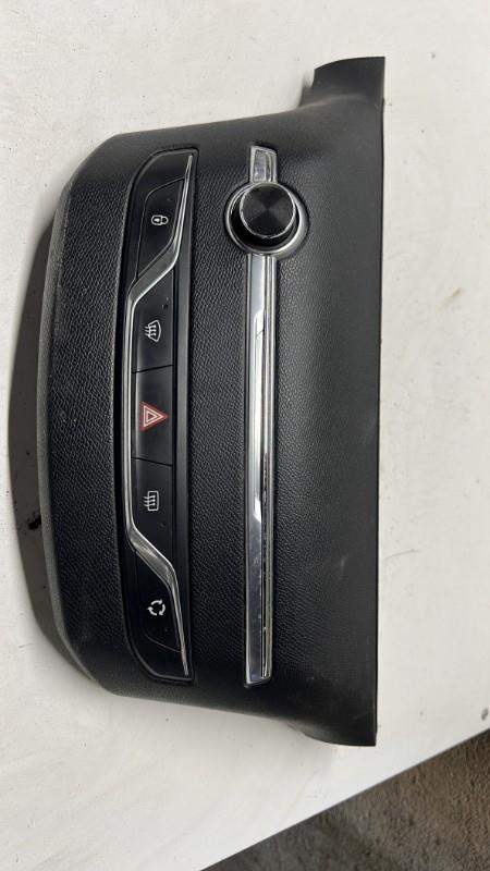 Comando autoradio PEUGEOT 308 2 PHASE 1 Gasolina - 1
