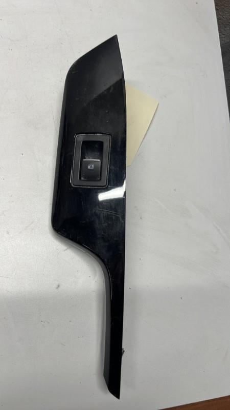 Interruttore lavacristalli anteriore destro TOYOTA C-HR Gasolina/Híbrido - 1