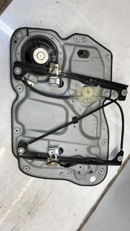 Alzacristalli elettrico anteriore sinistro VOLKSWAGEN CADDY 3 PHASE 2 Diésel - 1