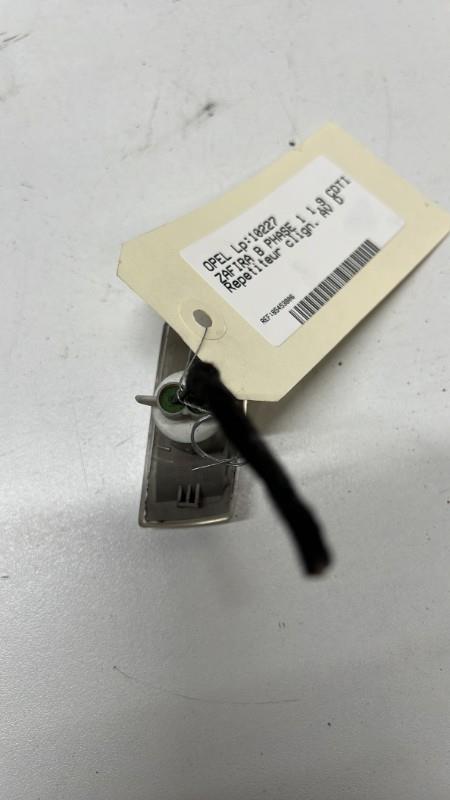 Ripetitore lampeggiante anteriore destro (Luci) OPEL ZAFIRA B PHASE 1 Diésel - 1
