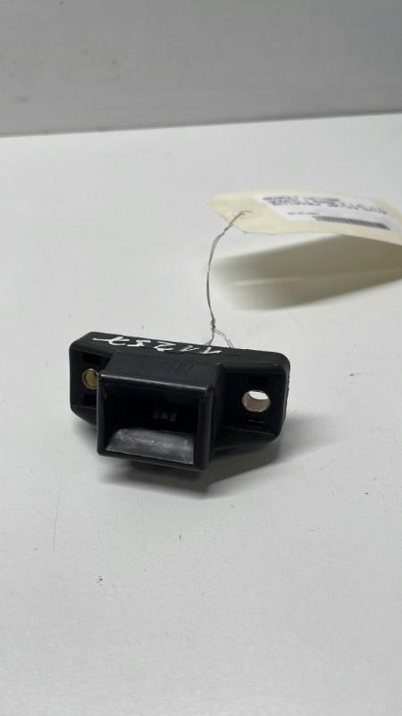 Actionneur serrure coffre RENAULT SCENIC 1 PHASE 2 Essence - 1