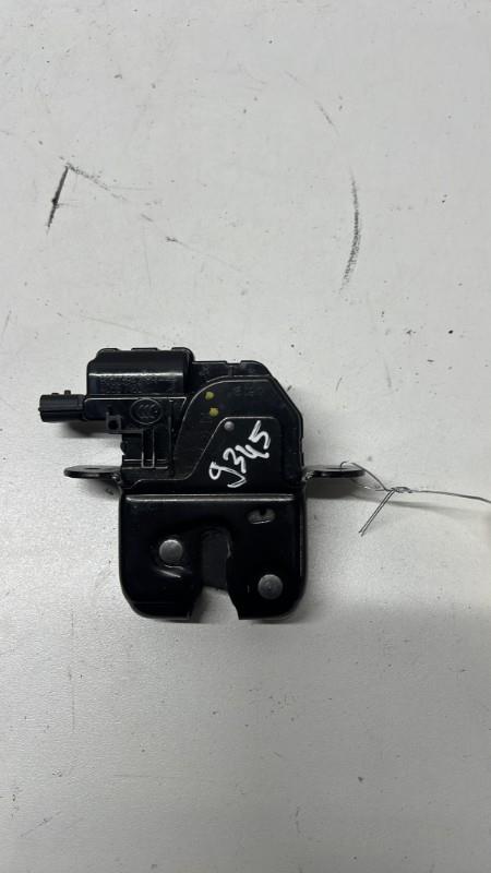 Fermeture centralisee coffre RENAULT CLIO 4 PHASE 2 BREAK  - 1