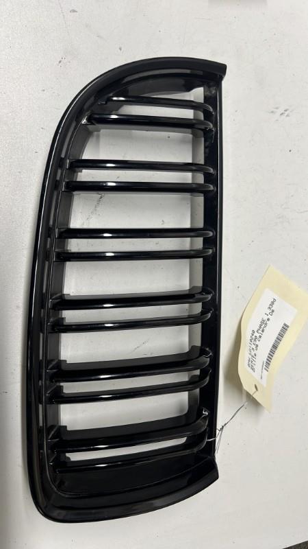 Grille de calandre droite BMW SERIE 3 E90 PHASE 1 Diesel - 1
