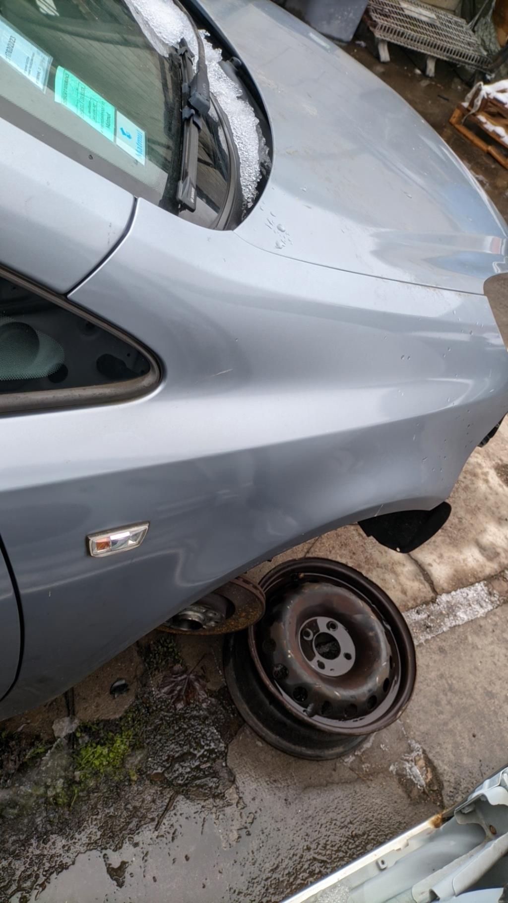 Aile avant droit OPEL CORSA D PHASE 1 Diesel - 1