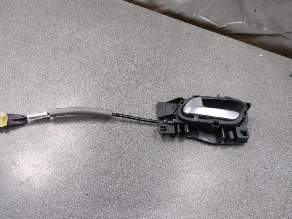 Serratura anteriore sinistra PEUGEOT 208 2 Gasolina - 1