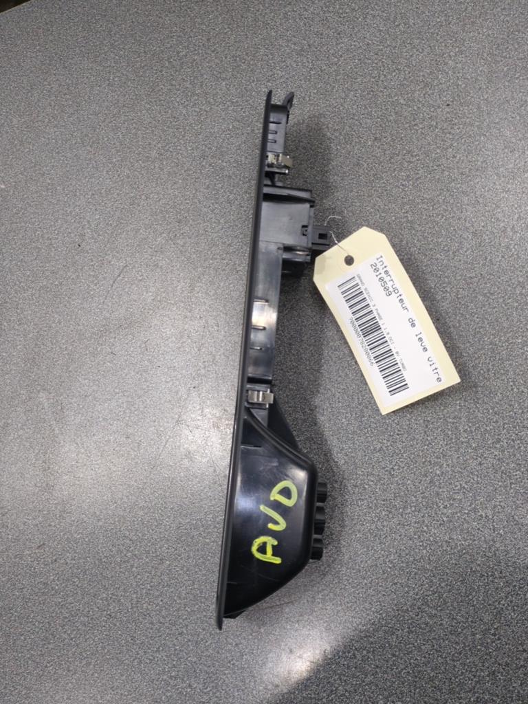 Interruttore lavacristalli anteriore destro RENAULT GRAND SCENIC 3 PHASE 1 Diésel - 1