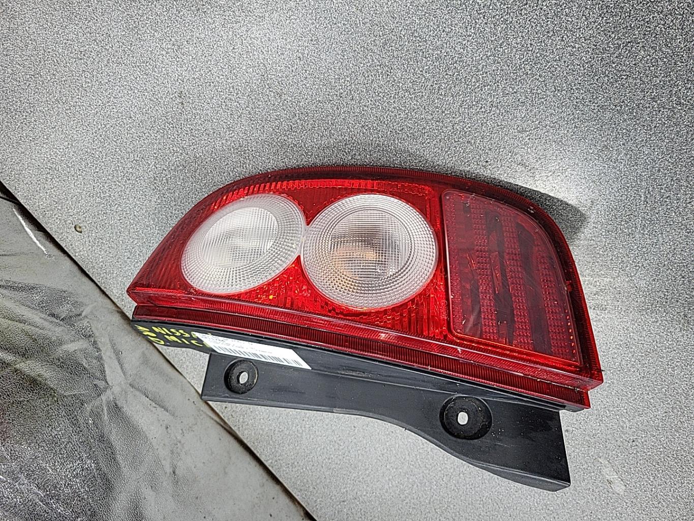 Fanale posteriore principale destro (luci) NISSAN MICRA 2 PHASE 4 Gasolina - 1