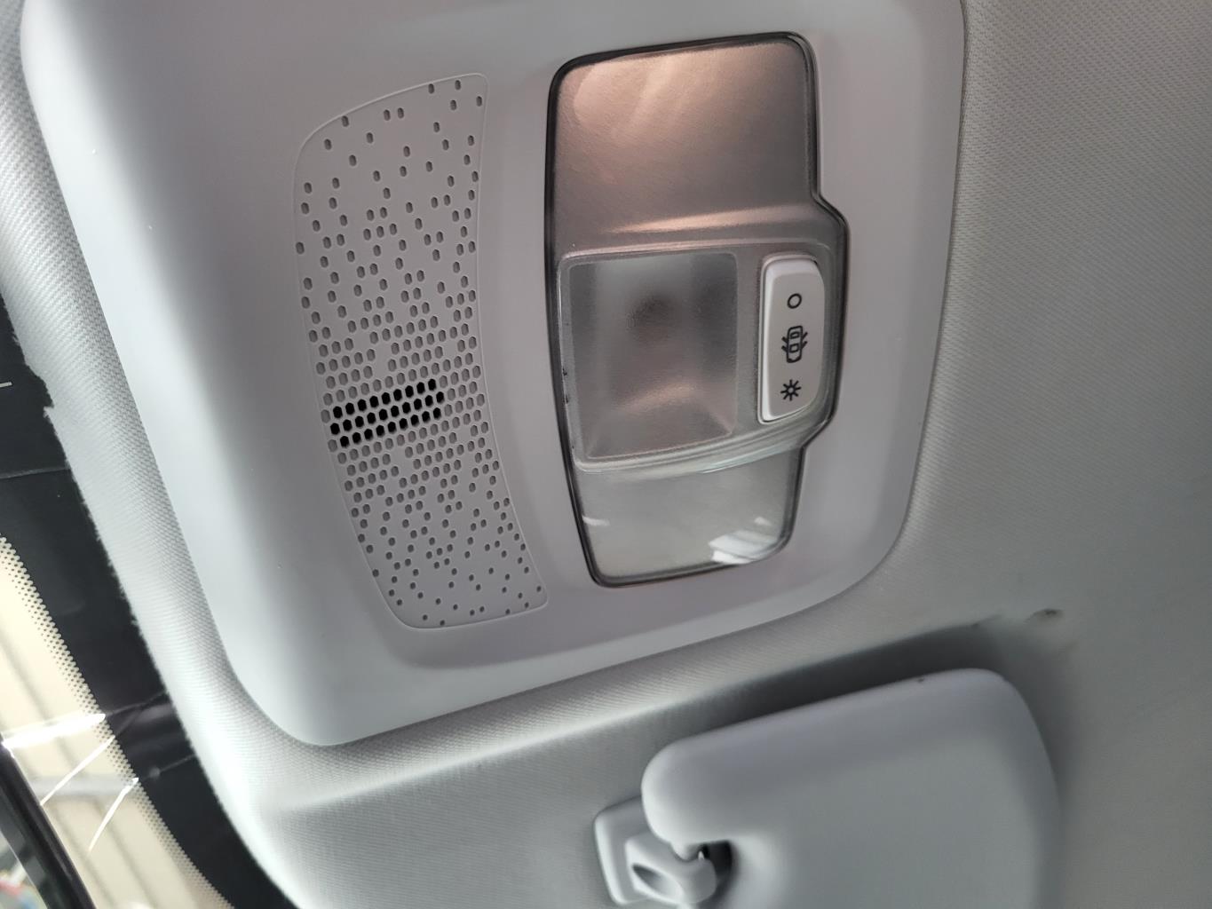 Luce di cortesia PEUGEOT 2008 1 PHASE 1 Diésel - 1
