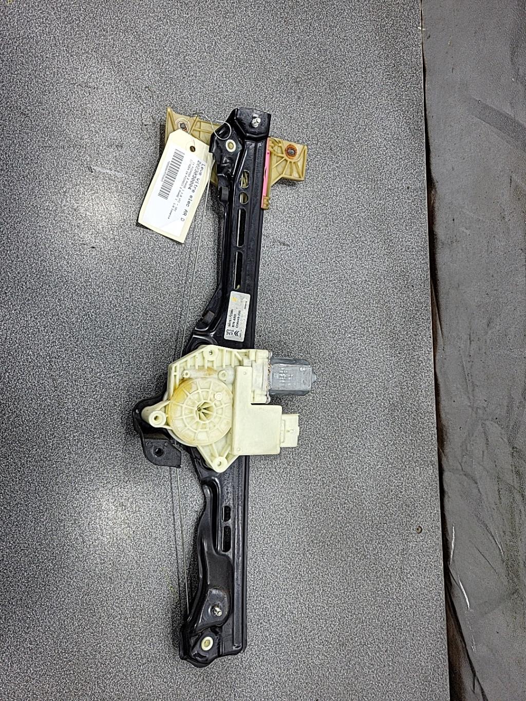 Alzacristalli elettrico posteriore destro CITROEN C4 PICASSO 2 PHASE 1 Gasolina - 1