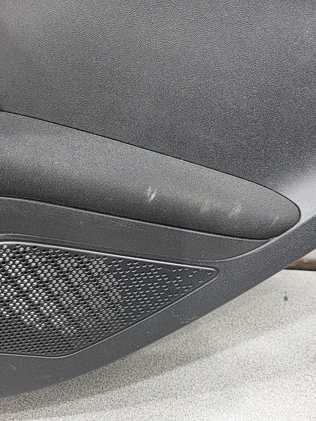 Pannello portiera anteriore sinistro PEUGEOT 2008 1 PHASE 1 Diésel - 1