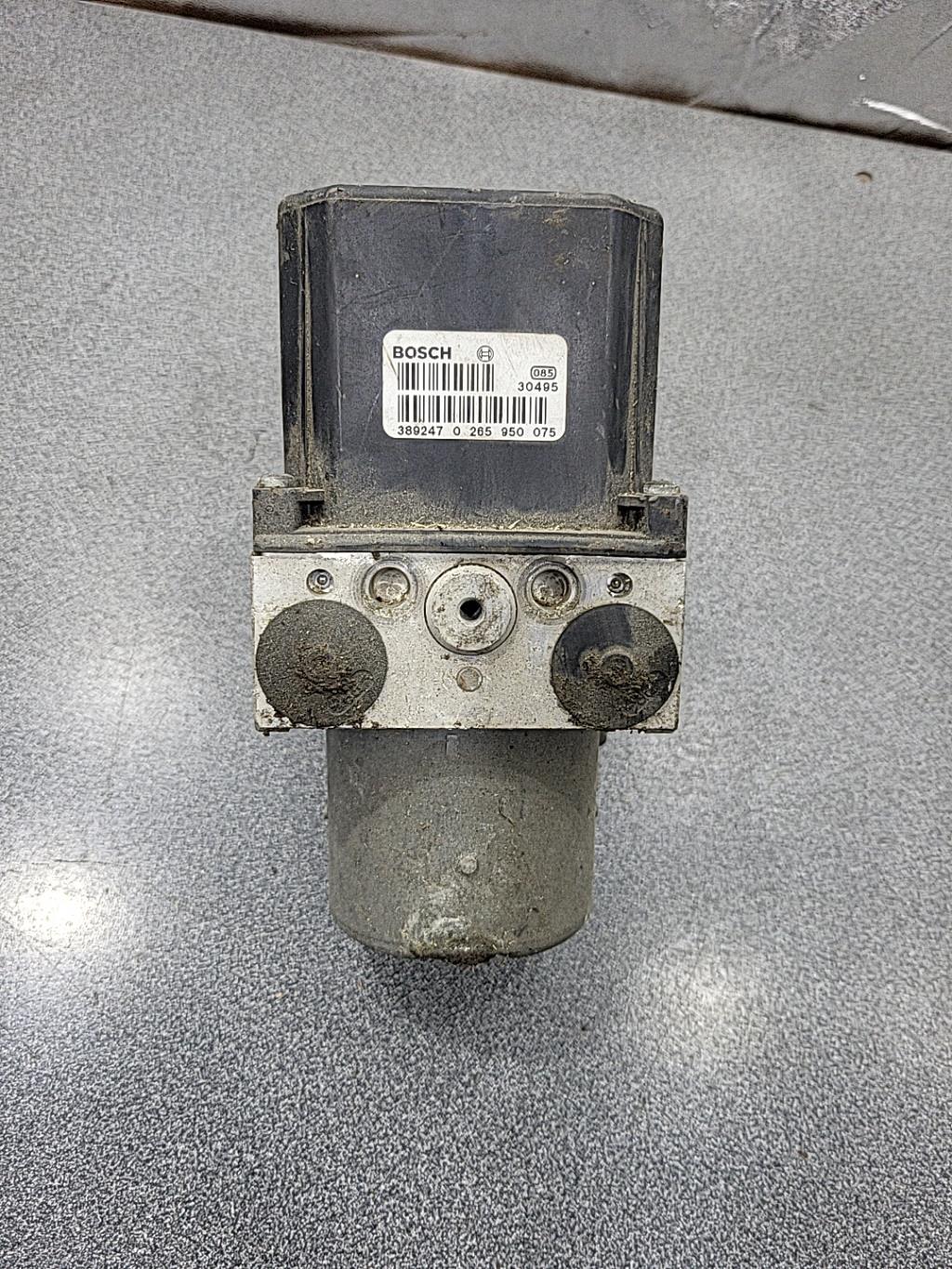 Bloc ABS (freins anti-blocage) CITROEN C8 Diesel - 1