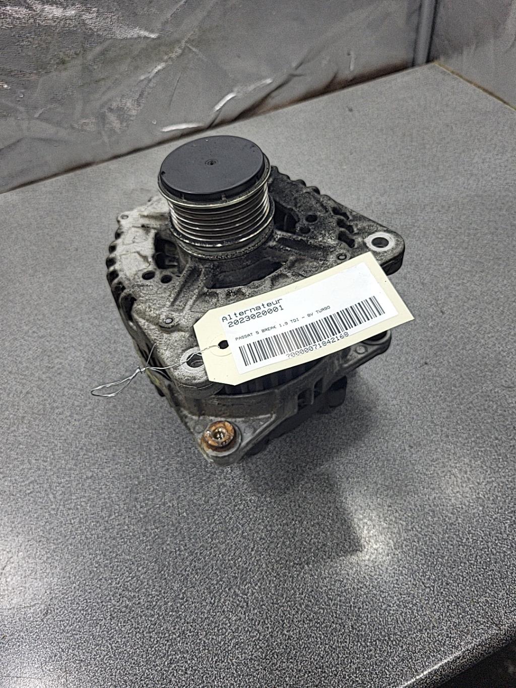 Alternatore VOLKSWAGEN PASSAT 5 BREAK Diésel - 1