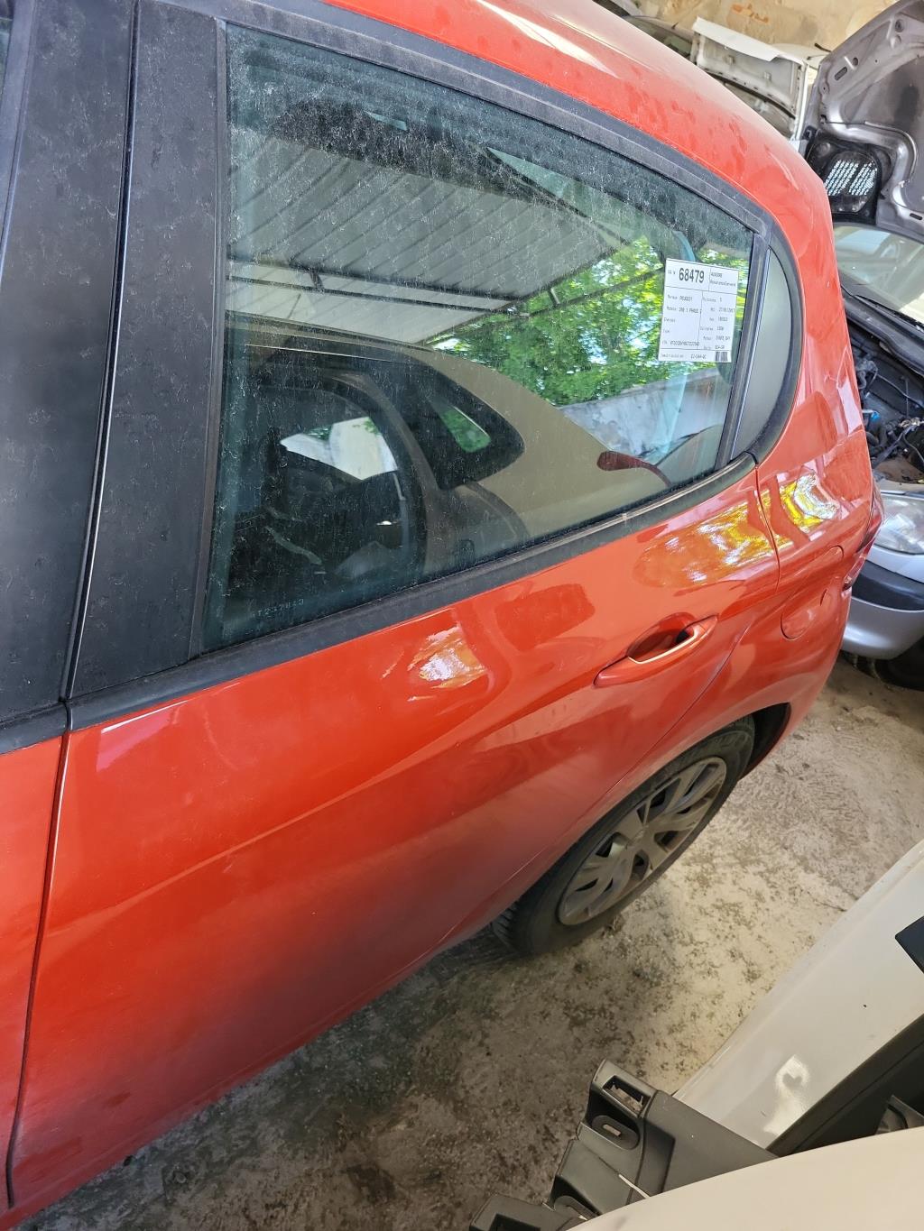 Portiera posteriore sinistra PEUGEOT 208 1 PHASE 2 Diésel - 1