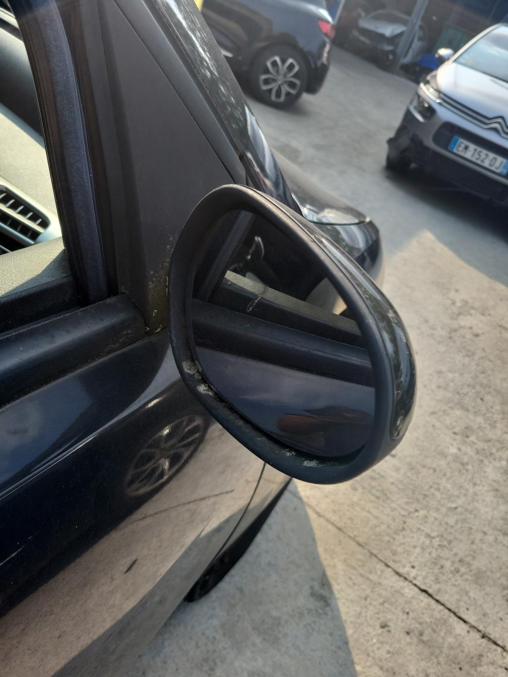 Retrovisor derecho LANCIA YPSILON 4 PHASE 2 Gasolina - 1