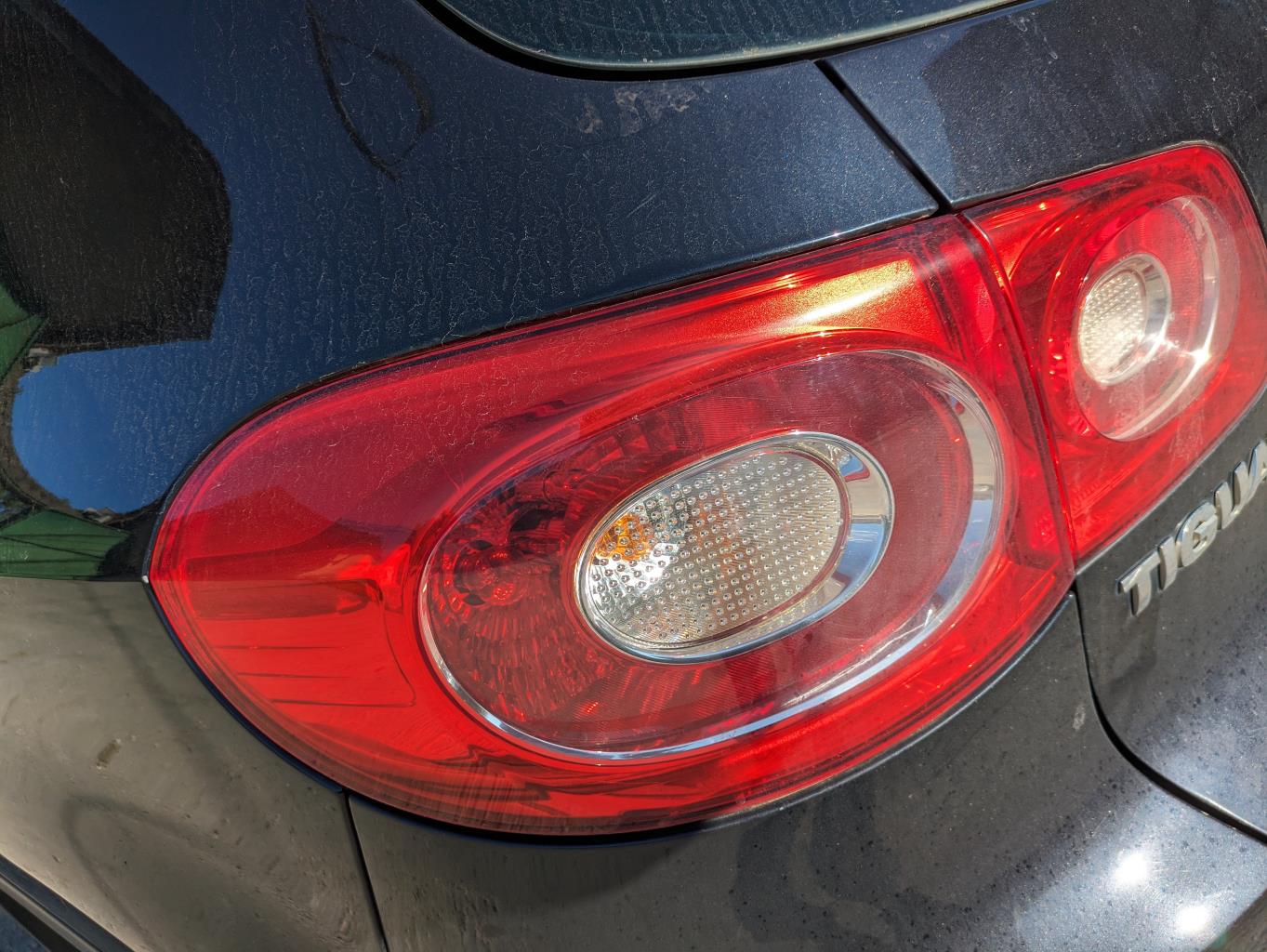 Fanale posteriore principale sinistro (luci) VOLKSWAGEN TIGUAN 1 PHASE 1 Diésel - 1
