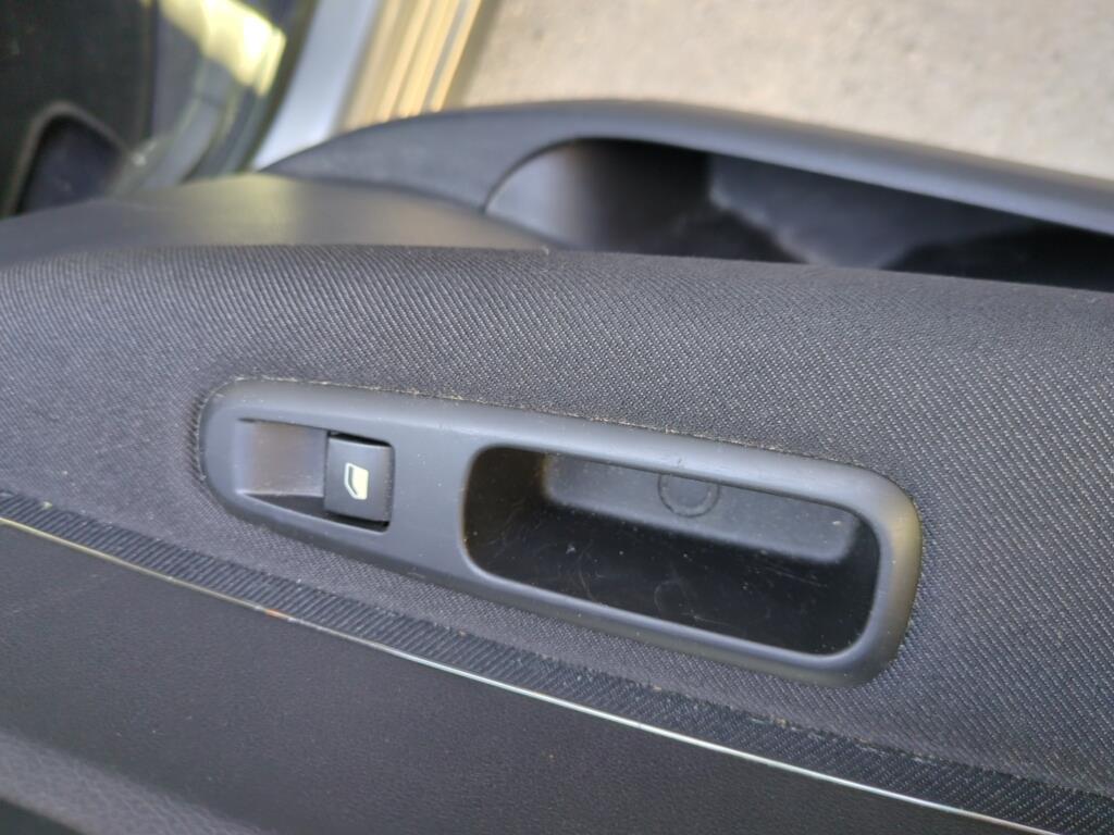 Interruttore lavacristalli posteriore sinistro PEUGEOT 3008 1 PHASE 1 Diésel - 1