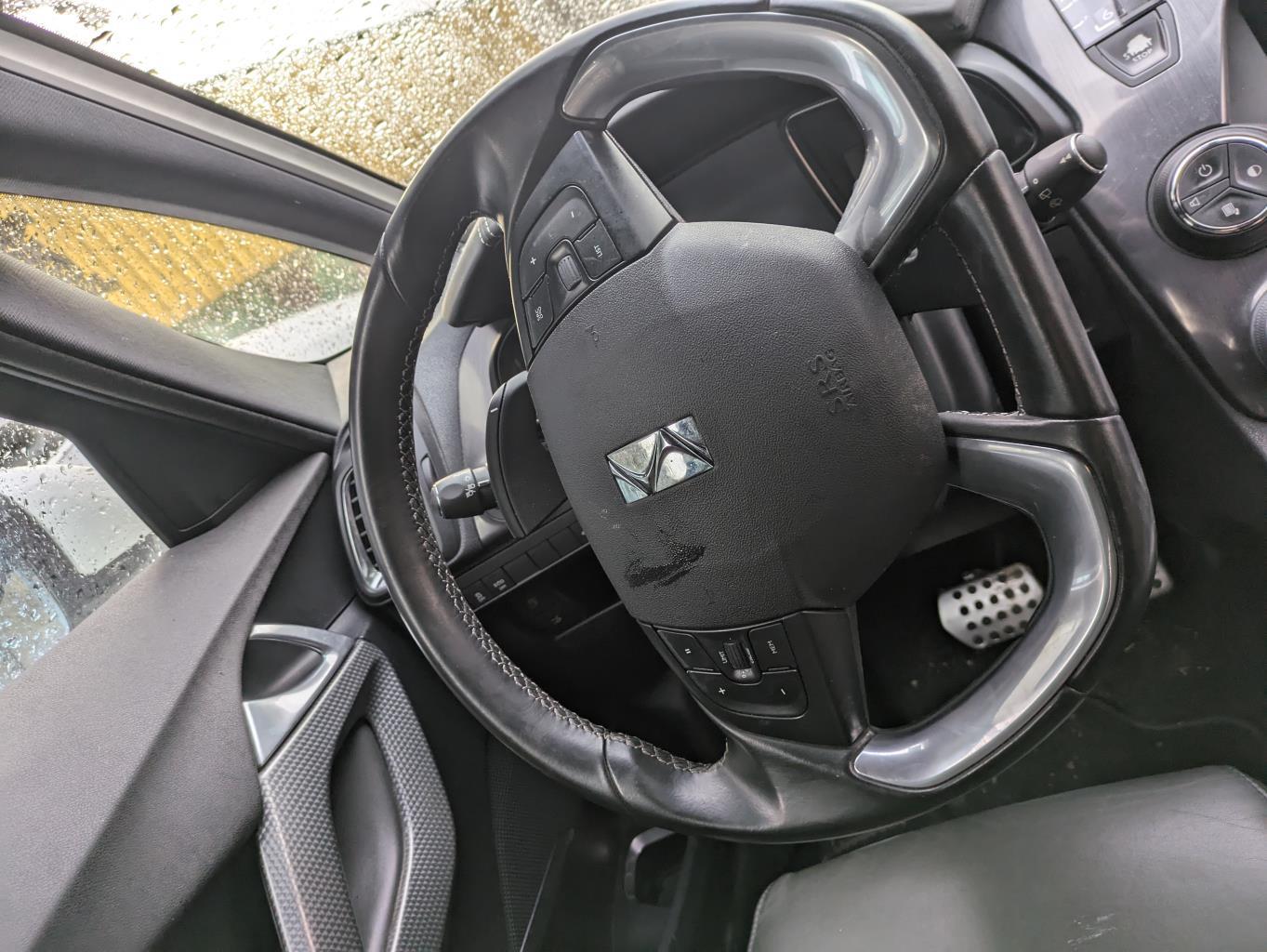 Volante CITROEN DS5 PHASE 1 Diésel - 1