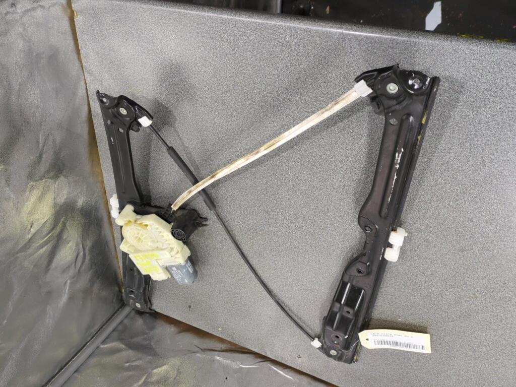 Alzacristalli elettrico anteriore destro PEUGEOT 308 2 PHASE 1 Diésel - 1