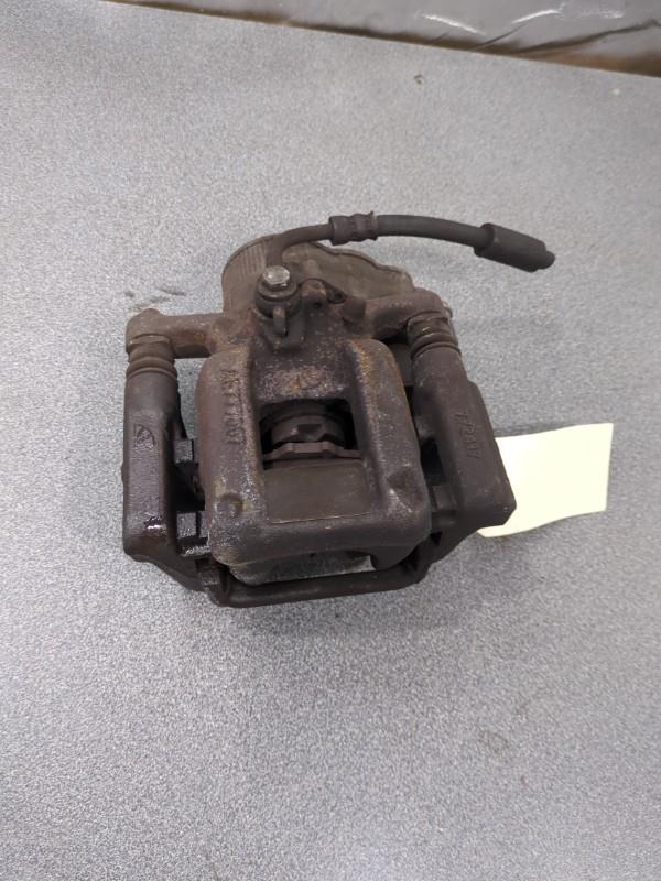 Pinza freni posteriore destra CITROEN BERLINGO 3 M Diésel - 1