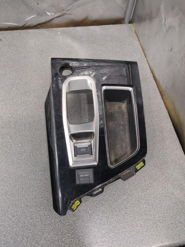 Consolle centrale (interno in plastica) PEUGEOT 3008 2 PHASE 1 Gasolina - 1