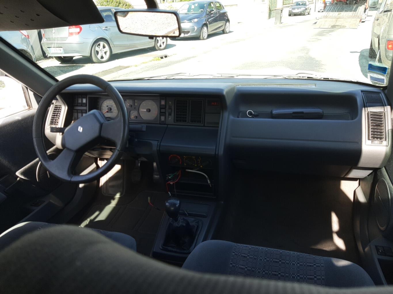 Boite de vitesses RENAULT R21 PHASE 2 Diesel - 1