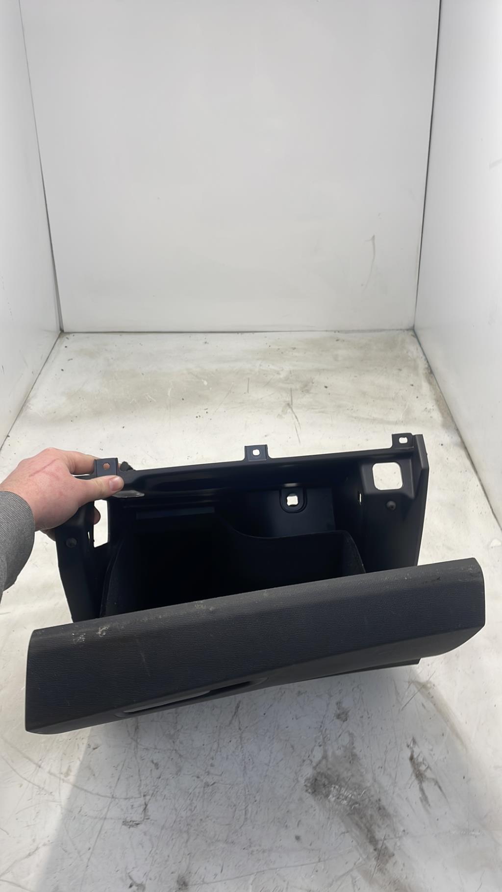 Boite a gants PEUGEOT 3008 2 PHASE 1 Diesel - 1