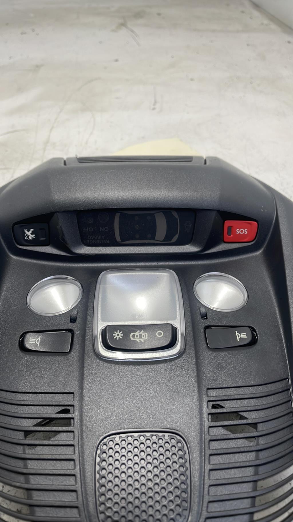 Eclairage de plafonnier PEUGEOT 3008 2 PHASE 1 Diesel - 1