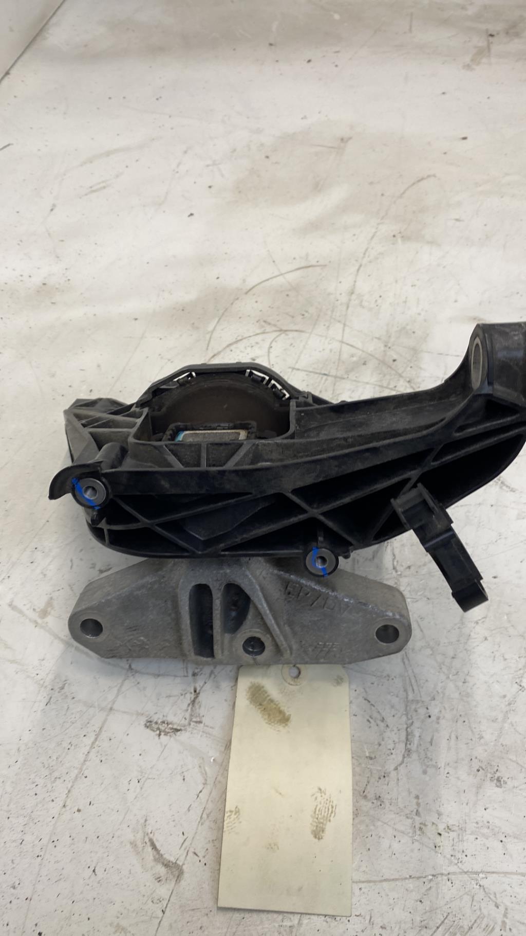 Support moteur PEUGEOT 3008 2 PHASE 1 Diesel - 1