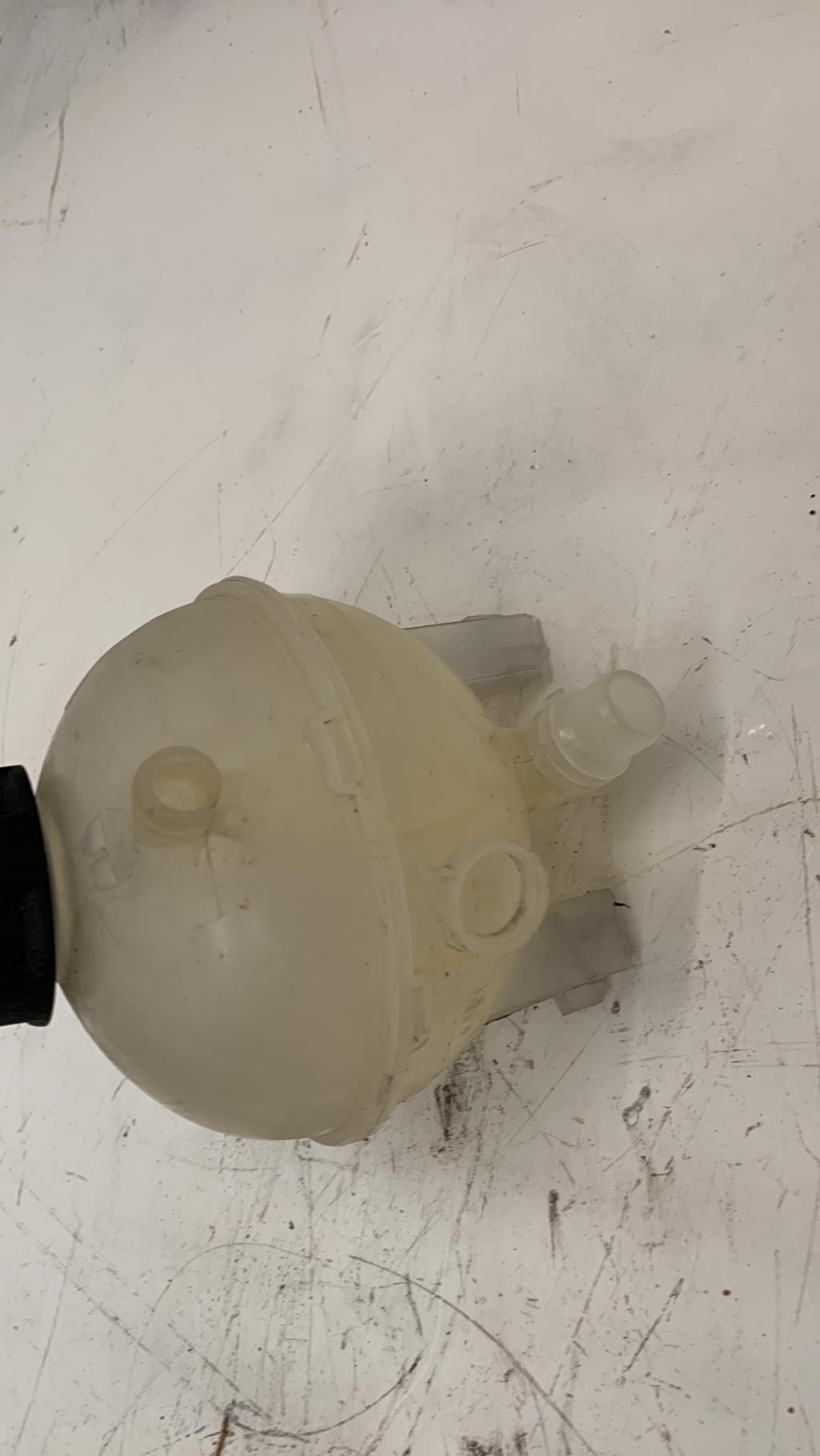 Vase d'expansion CITROEN C4 PICASSO 2 PHASE 1 Diesel - 1