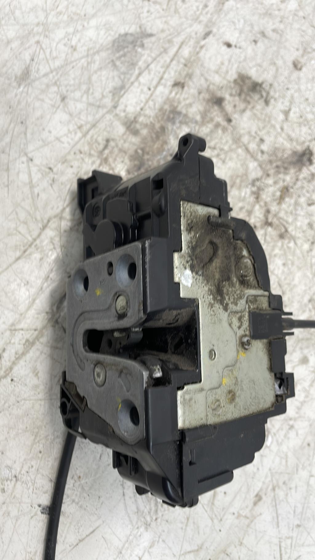 Serrure arriere droit RENAULT GRAND MODUS PHASE 2 Diesel - 1