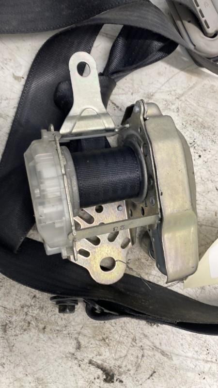 Ceinture avant gauche SUZUKI SWIFT 3 Diesel - 1