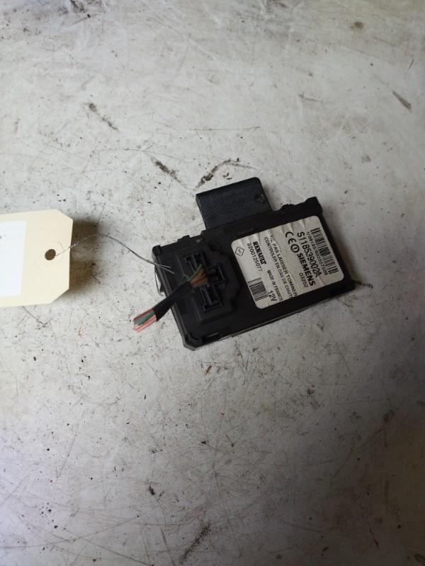 Lecteur de carte (neiman) RENAULT SCENIC 2 PHASE 1 Essence - 1