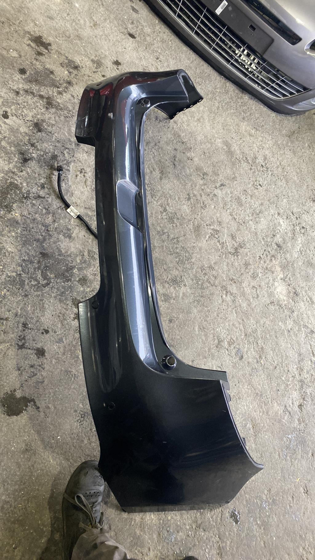 Pare choc arriere RENAULT MEGANE 3 PHASE 1 Diesel - 1