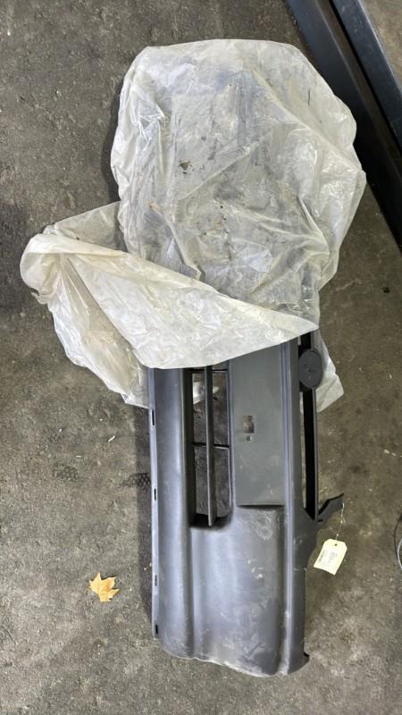 Pare choc avant OPEL CORSA B  - 1