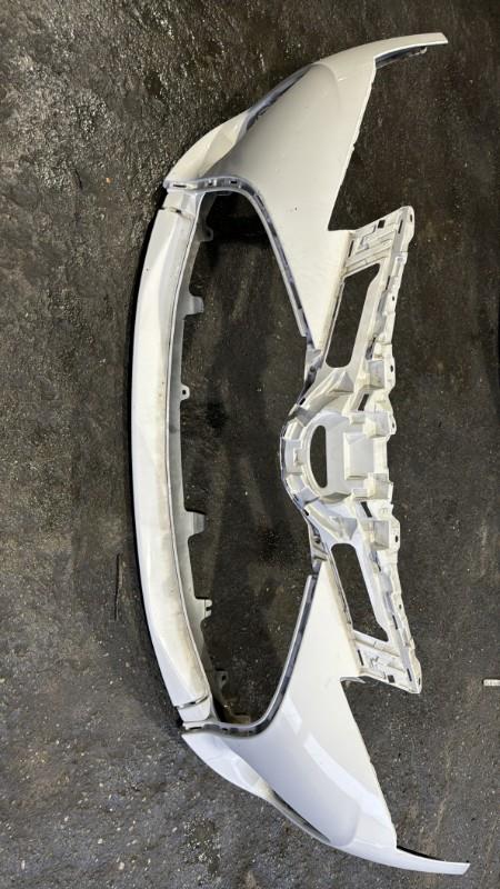 Pare choc avant TOYOTA YARIS 2  - 1